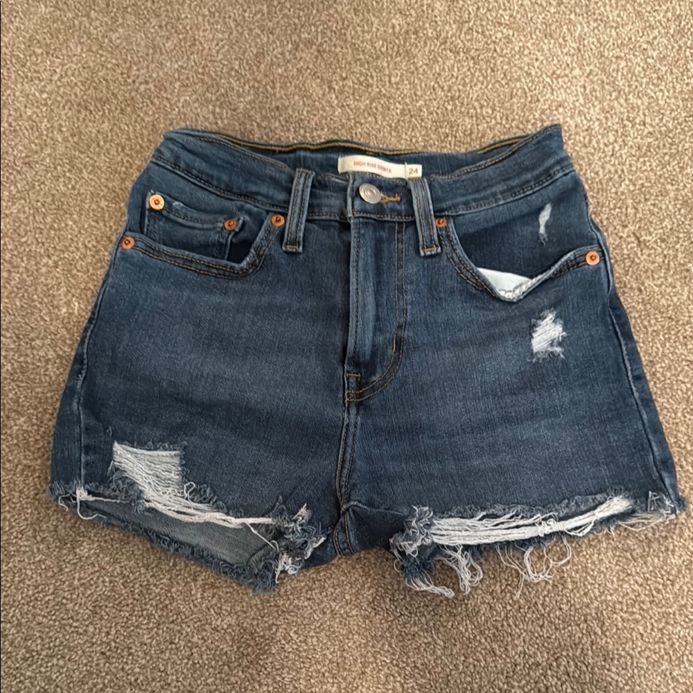 Levi Shorts